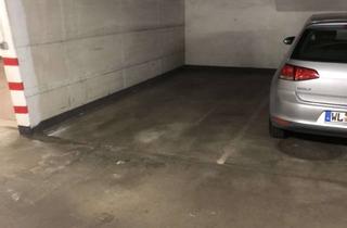 Garagen mieten in Geschwister-Scholl-Str. 136, 20251 Eppendorf, Stellplatz zu vermieten. Durchfahrtshöhe 2,00 m