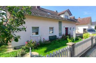 Haus kaufen in 94428 Eichendorf, Provisionsfrei vom Eigentümer: Platz für eine große Familie! Saniertes Haus mit Wohlfühlgarten