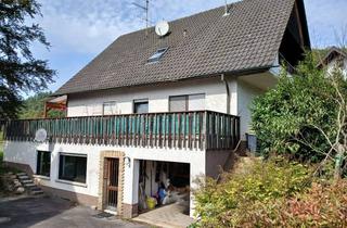 Haus kaufen in Im Dall 12, 51570 Windeck, Sonniges 3-Familienhaus mit Garage in Windeck - PROVISIONSFREI!
