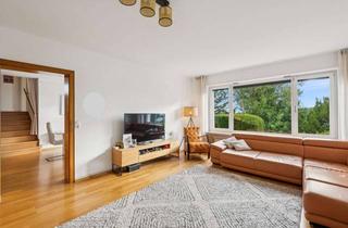 Einfamilienhaus kaufen in 65719 Hofheim am Taunus, Repräsentatives Einfamilienhaus mit viel Platz auf traumhaftem Grundstück in Hofheimer Bestlage