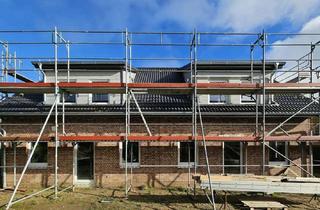 Haus kaufen in 25885 Oster-Ohrstedt, 25885 Ohrstedt. Doppelhaus. Neubau. KFW 40. 10 Zimmer, 4 Bäder, 2 x Photovoltaik, 2 Luftwärmepumpen