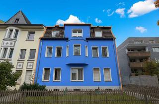 Haus kaufen in 45472 Heißen, Gepglegtes Dreifamilienhaus mit fünf Garagen in Mülheim-Heißen!