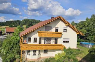 Haus mieten in Woppmannsdorfer Straße, 93192 Wald, Gepflegtes Einfamilienhaus mit 6 Zimmern in Wald