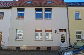 Haus mieten in 39397 Kroppenstedt, Modernisiertes Reihenmittelhaus mit großem Garten in Kroppenstedt