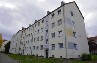 Wohnung kaufen in Wilhelm-Kunze-Ring 36, 38226 Lebenstedt, Renovierte Eigentumswohnung in begehrter Lage am Salzgittersee mit Sonnenloggia.