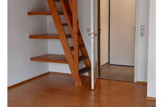 Wohnung kaufen in 83301 Traunreut, Charmantes 1-Zimmer-Apartment mit individuellem Flair