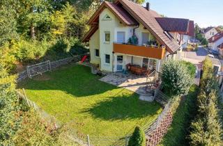 Wohnung kaufen in 96117 Memmelsdorf, 4 Zimmer Erdgeschosswohnung mit Garten in erhabener Ortsrandlage – Wohnen wie im eigenen Haus