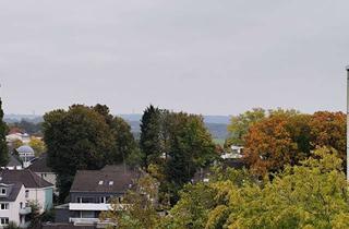 Wohnung kaufen in Heinrich - Heinestraße, 42489 Wülfrath, Helle 3-Zimmer Wohnung mit Balkon im 7. OG in Wülfrath
