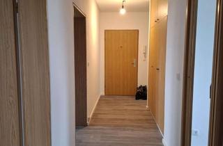 Wohnung mieten in 93057 Konradsiedlung-Wutzlhofen, 3-Zimmer-Wohnung mit Balkon in Regensburg