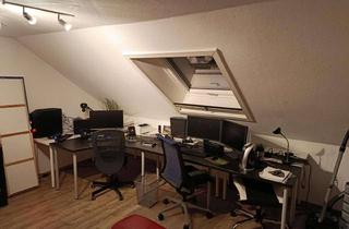 Wohnung mieten in Pforzheimer Straße, 75365 Calw, 2-Zimmer Dachgeschosswohnung in Calw (zweitweis.e bis Ende 2027) | Ohne Makler
