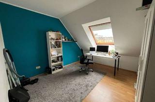 Wohnung mieten in Nieder Kirchweg 16, 65934 Nied, Helle 3-Zimmer Dachgeschosswohnung in Frankfurt-Nied