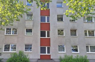 Wohnung mieten in Laerfeldstraße 69, 44803 Laer, Frisch renovierte helle 3-Zimmer Wohnung mit Balkon im 1. OG in Bochum-Laer