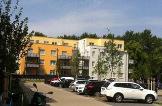 Wohnung mieten in Schönower Str. 12-28, 14513 Teltow, Große 2,5-Zimmer Wohnung mit Terrasse und Balkon