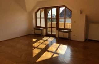 Wohnung mieten in Riedlstr., 82140 Olching, Neu renovierte 3-Zimmer Dachgeschosswohnung in Olching mit zwei Balkonen