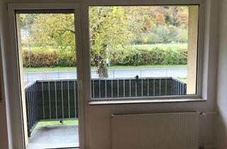 Wohnung mieten in 56841 Traben-Trarbach, Helle Sanierte 3 Zi. Hochpaterre Wohnung m. Balkon