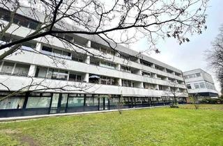 Wohnung mieten in Friedrich-Wilhelm-Straße 52, 12103 Tempelhof, Raum für Ihre Ideen: Renovierungsbedürftige 3-Zimmer Wohnung mit großem Entwicklungspotenzial!