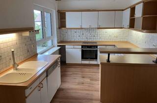 Wohnung mieten in 64589 Stockstadt, Helle 2,5-Zimmer-Wohnung mit Balkon in Stockstadt am Rhein