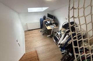 WG-Zimmer mieten in Wilhelmstraße, 63450 Hanau, Geräumiges doppelstöckiges Wg Zimmer