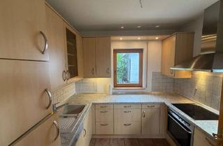 Mehrfamilienhaus kaufen in 63654 Büdingen, Mehrfamilienhaus mit zwei Wohneinheiten / Charmantes Terracotta-Haus mit Weitblick über Büdingen