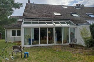 Haus kaufen in 31303 Burgdorf, Reihenendhaus an Privatweg, sehr sichere, ruhige Lage mit Anbau & Wintergarten