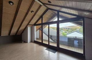 Haus kaufen in 65527 Niedernhausen, Charmantes Zweifamilienhaus in ruhiger, begehrter Lage von Niedernhausen.