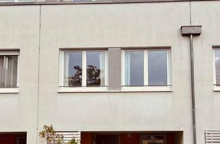 Haus mieten in Maria-Sibylla-Merian Hof 24, 71034 Böblingen, Gepflegtes Reihenmittelhaus mit 6 Zimmern in Böblingen