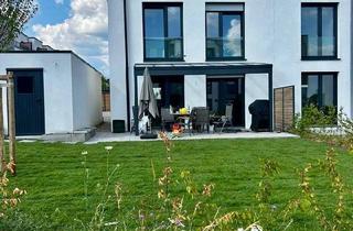 Doppelhaushälfte kaufen in 65205 Wiesbaden, Wiesbaden - FAMILIENOASE: Neuwertige Doppelhaushälfte *Provisionsfrei*