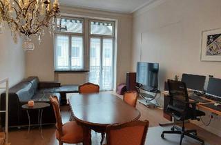 Wohnung kaufen in 76530 Baden-Baden, Baden-Baden - Elegante 4-Zimmer Wohnung mit Balkon und Fahrstuhl in Baden-Baden