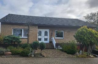 Einfamilienhaus kaufen in 46446 Emmerich, Emmerich am Rhein - Bungalow mit Aussicht