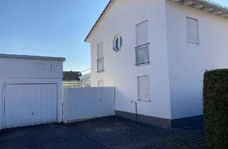 Haus kaufen in 84034 Landshut, Landshut - Ansprechende und gepflegte DHH in Landshut Wolfgangsiedlung