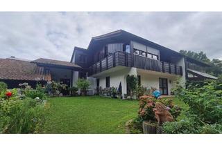 Doppelhaushälfte kaufen in 94167 Tettenweis, Tettenweis - Exklusive DHH mit ELW in Bestlage; provisionsfrei; Haus Garten