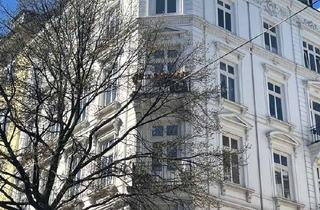 Wohnung kaufen in 20099 St. Georg, *** Eine wahre Immobilienperle mit Alsterblick - 2-Zi-DG Wohnung in bester Lage von St. Georg ***