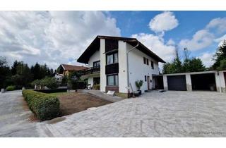 Wohnung kaufen in 83334 Inzell, Renovierungsbedürftige 4 Zimmer- Wohnung, aufgeteilt in 2 Wohnungen in Ortsrandlage!