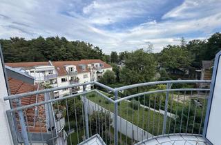 Wohnung kaufen in 15537 Erkner, Sofortbezug, Dachgeschosswohnung mit PKW Stellplatz