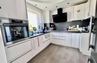 Wohnung kaufen in 37603 Holzminden, Beeindruckende Maisonettwohnung mit 2 Balkonen + Sauna + Fußbodenheizung+ vielen Extras in Top Lage!