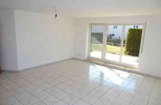 Wohnung kaufen in Neu-Ulmer Str. 24, 89233 Neu-Ulm, Geräumige 3-Zimmer-Wohnung mit Terrasse in Neu-Ulm/Reutti gelegen.