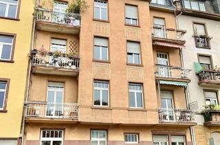 Wohnung kaufen in 60320 Bockenheim, Gemütliche 2 Zimmer Altbauwohnung mit Blick zur Frankfurter Skyline