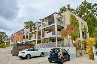 Wohnung kaufen in 90513 Zirndorf, Schöne 4-Zimmerwohnung mit Balkon, EBK und zwei TG-Stellplätzen Zirndorf Alte Veste