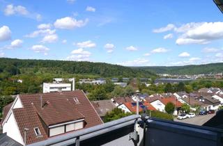 Wohnung kaufen in 73249 Wernau, 3,5-Zimmer-DG-Wohnung mit Balkon, TG-Stellplatz, Außenstellplatz und Einbauküche in Wernau