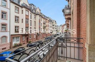 Wohnung kaufen in 60385 Bornheim, Altbaucharme auf zwei Ebenen – Fünf-Zimmer-Maisonette mit zwei Balkonen in Bornheim