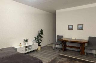 Wohnung kaufen in Haberkamp, 30823 Garbsen, Helle 1-Zimmer Wohnung mit Balkon im 3. OG in Garbsen