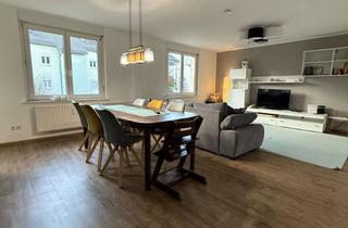 Wohnung mieten in 70597 Degerloch, Vollständig renovierte 3-Zimmer-Wohnung mit Balkon und Einbauküche in Stuttgart