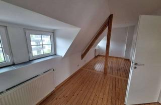 Wohnung mieten in Schulstr., 35781 Weilburg, Wohnen mit Charme: Stilvolle Wohnung mit Holzbalken in zentraler Lage