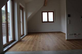 Wohnung mieten in 74670 Forchtenberg, Geschmackvolle DG-Wohnung mit dreieinhalb Zimmern sowie Balkon und Einbauküche