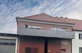 Wohnung mieten in 96106 Ebern, Sofort beziehbare, attraktive 4 Zimmer-Wohnung mit großem Balkon in zentraler Stadtlage von Ebern,