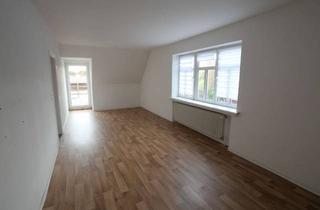 Wohnung mieten in Wölper Str. 19, 31582 Nienburg, Helle 3-Zimmer OG-Wohnung mit großer Dachderrasse