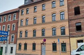 Wohnung mieten in Naumburger Straße 36, 06667 Weißenfels, Top-sanierte Zwei-Raum-Wohnung mit Balkon, Einbauküche und Pkw-Stellplatz