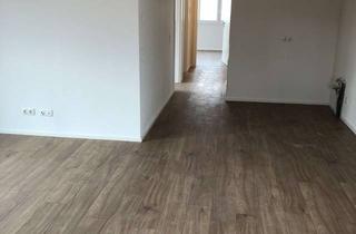 Wohnung mieten in Mozartstraße 8/1, 74193 Schwaigern, Helle 3 Zimmer Wohnung mit jeweils eigenem Balkon in allen Zimmern