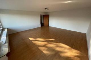 Wohnung mieten in Schloßbergstraße 31, 34596 Bad Zwesten, Helle 5-Zimmer-Wohnung mit Einbauküche, Gartenmitbenutzung und Garage in Oberurff