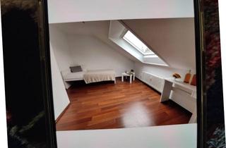 Wohnung mieten in 85609 Aschheim, Für Wochenendheimfahrer, kleines, gepflegtes 1-Zi-DG-Appartement in Dornach (Nähe Riem)